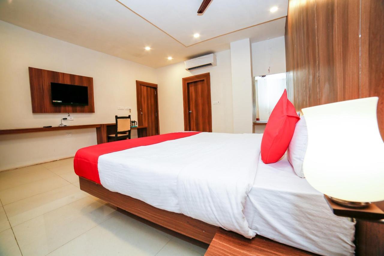 Oyo 35769 Hotel Rishabh Jhānsi Exterior foto