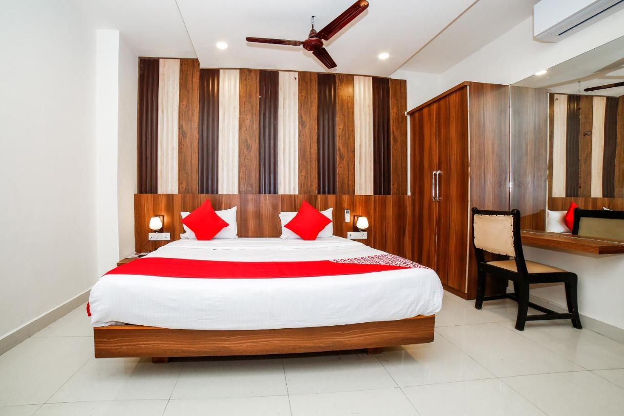 Oyo 35769 Hotel Rishabh Jhānsi Exterior foto